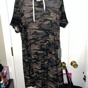Camo Hooded Plus size Dress! NWT